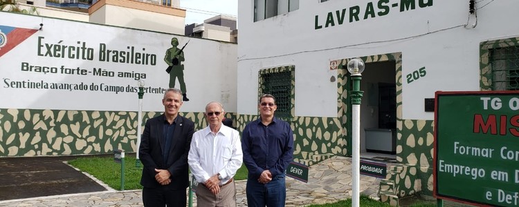 Lavras